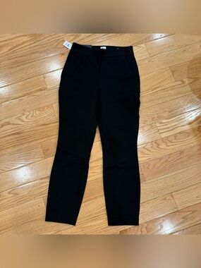GAP High Rise Skinny Ankle Pants w/ side zip in Black size 2 Petite NWT